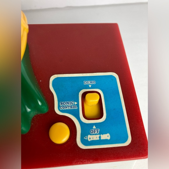 Vintage 1980’s Dancing Frog Battery Operated Toy See Video - Picture 5 of 10